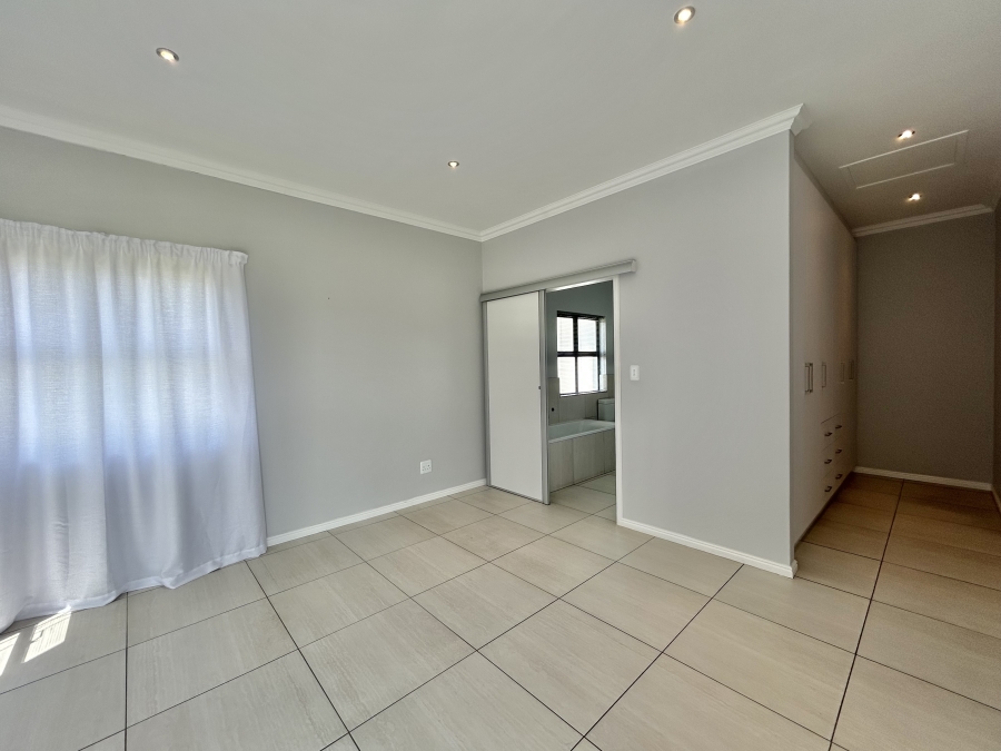 3 Bedroom Property for Sale in Marina Martinique Eastern Cape